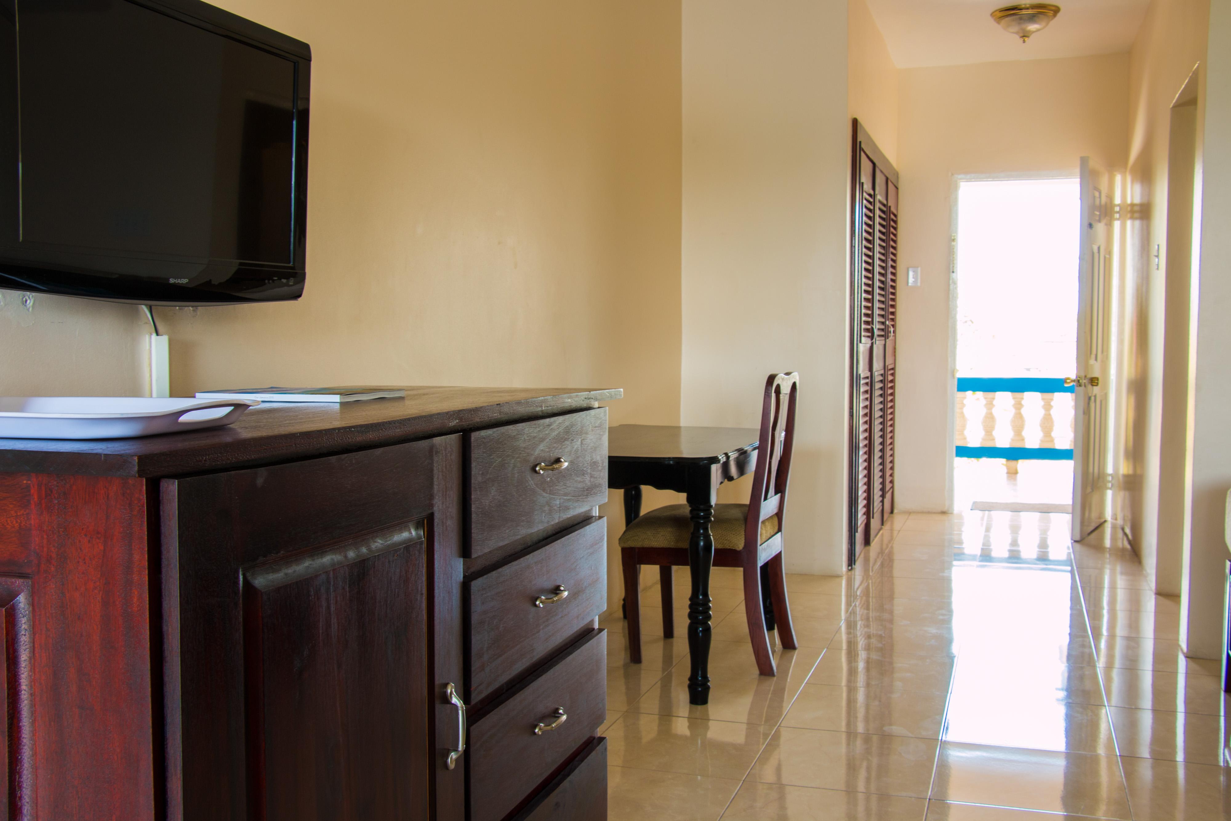 Travellers Beach Resort Negril Bagian luar foto