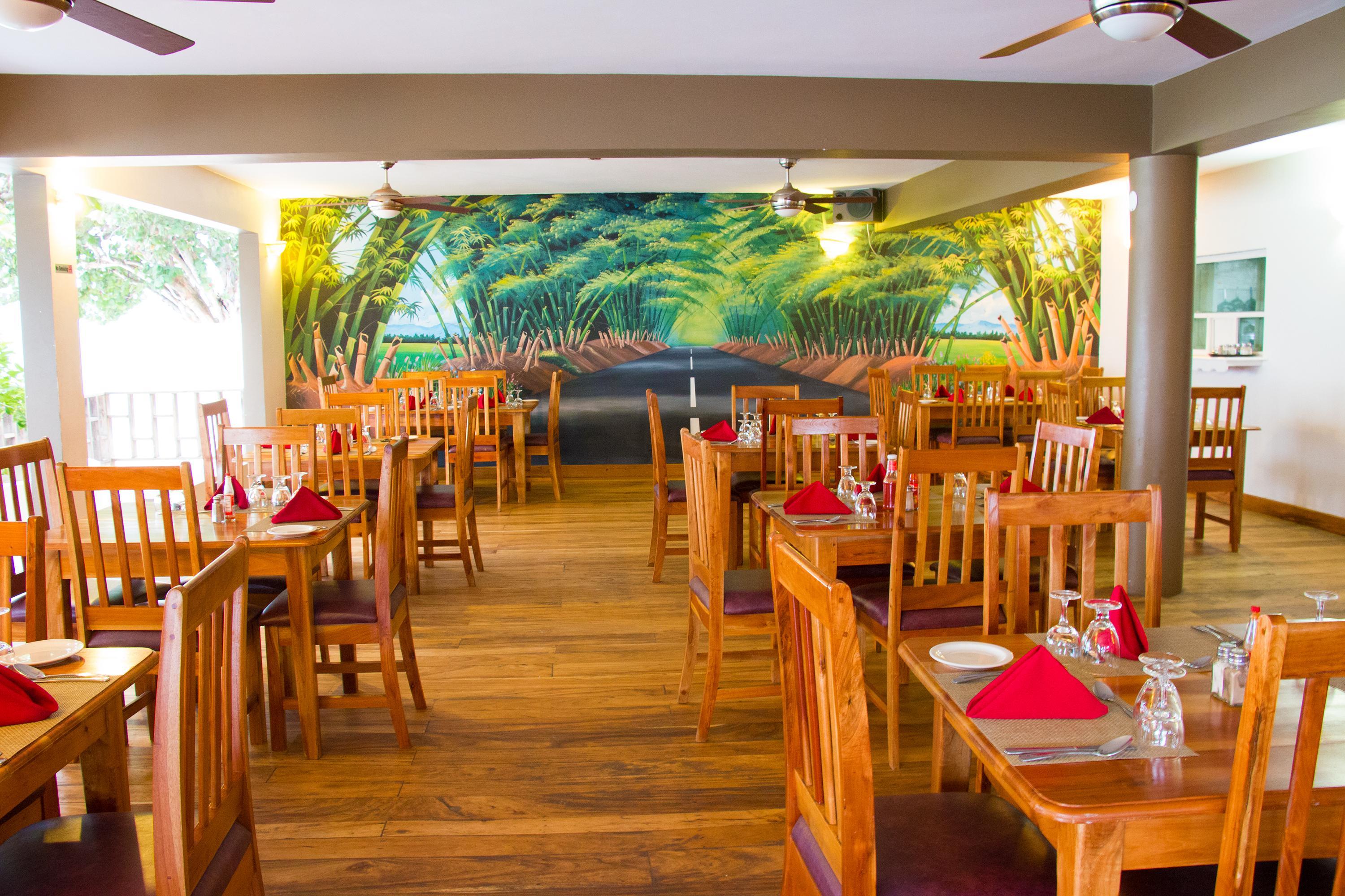Travellers Beach Resort Negril Bagian luar foto