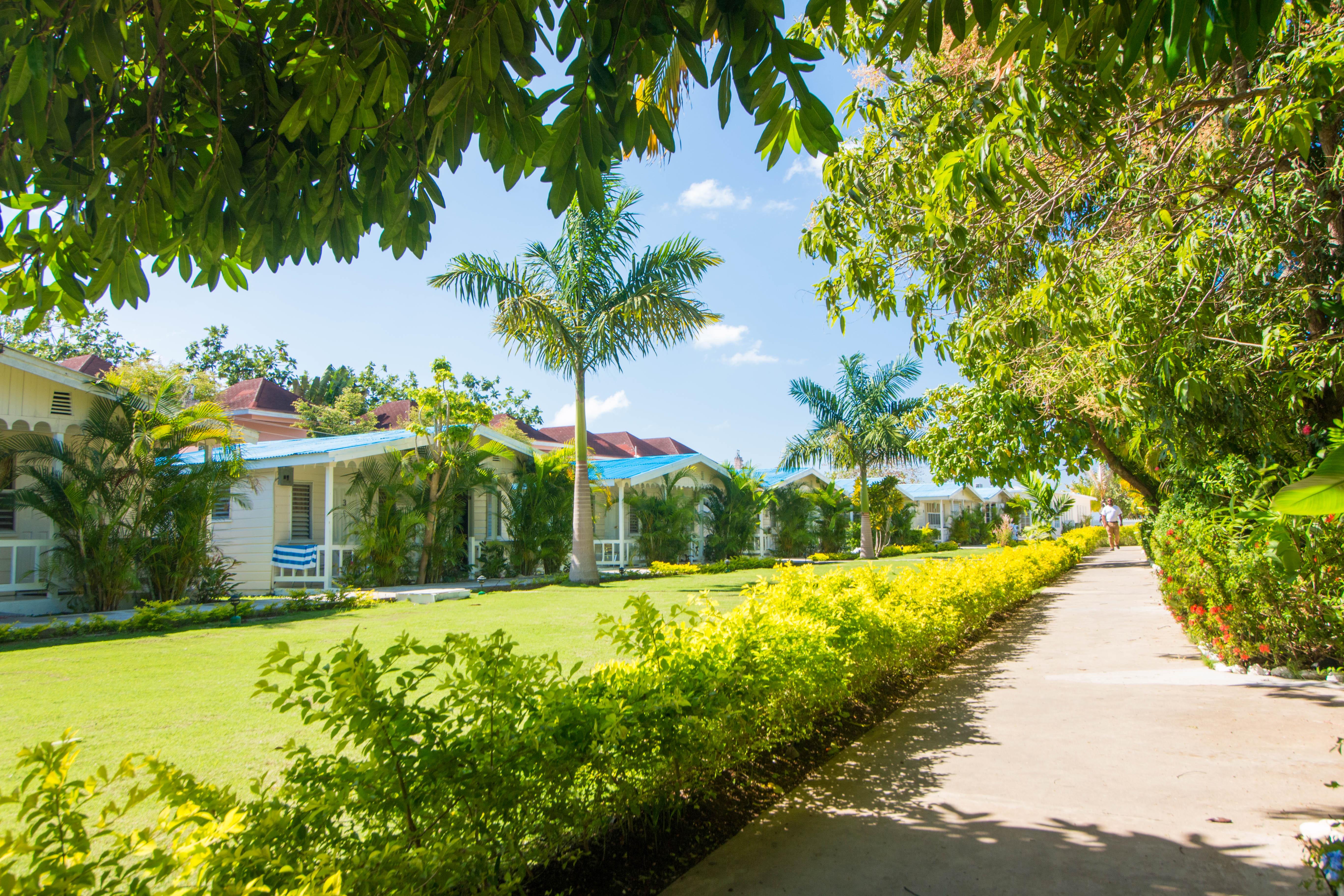 Travellers Beach Resort Negril Bagian luar foto