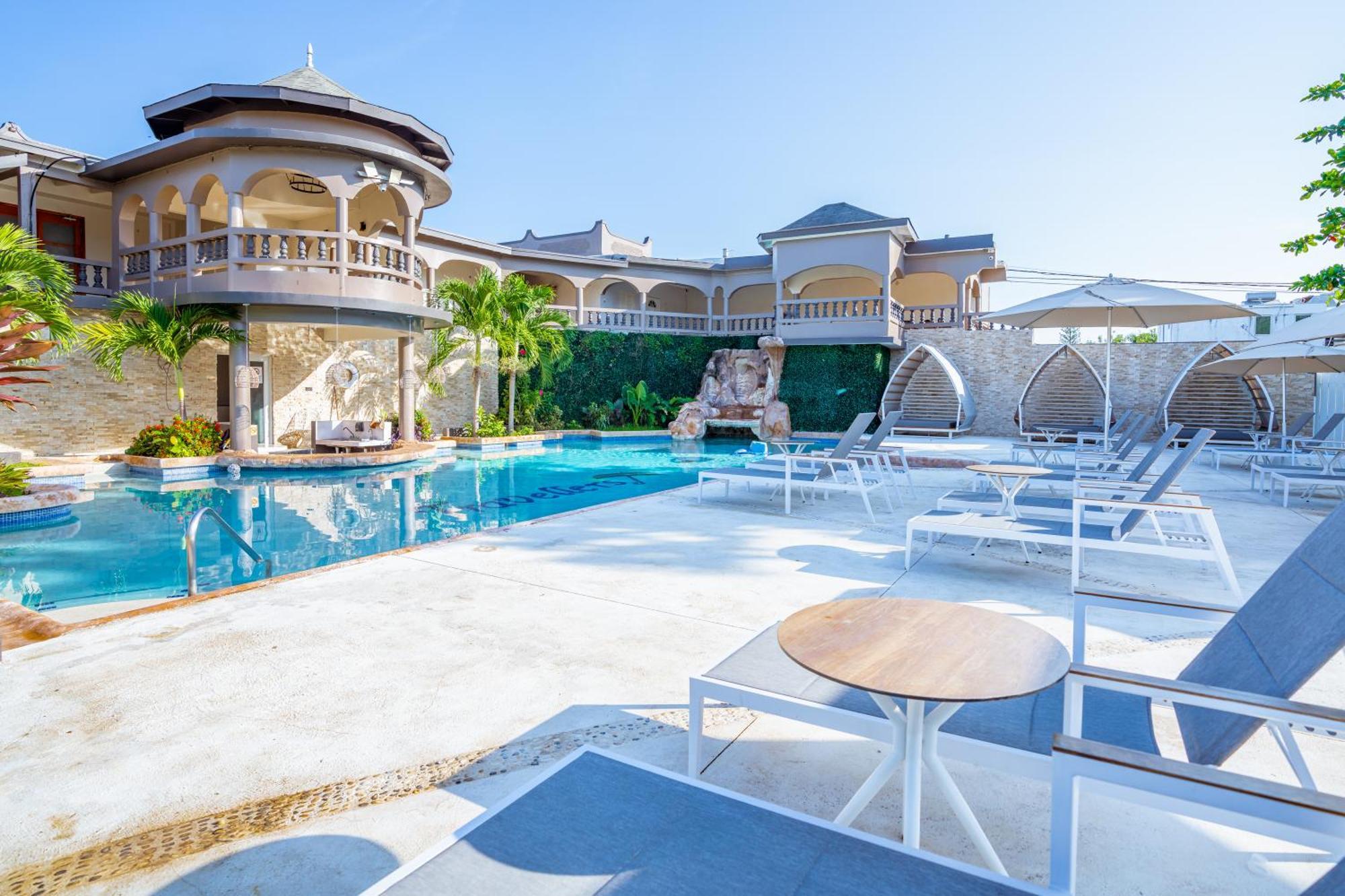 Travellers Beach Resort Negril Bagian luar foto