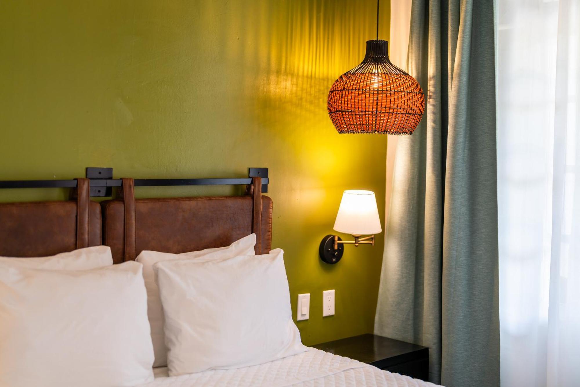 Travellers Beach Resort Negril Bagian luar foto